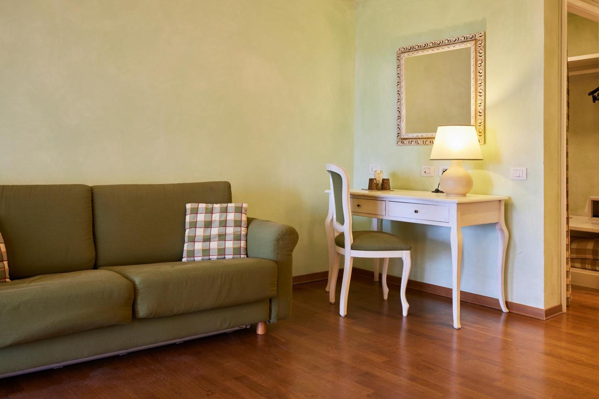 Hotel Borgo Di Cortefreda - Place Of Charme Tavarnelle Val di Pesa Bagian luar foto