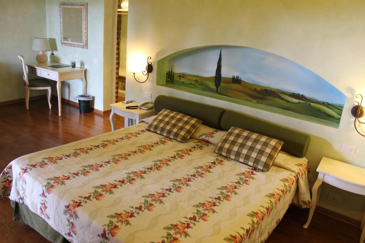 Hotel Borgo Di Cortefreda - Place Of Charme Tavarnelle Val di Pesa Bagian luar foto